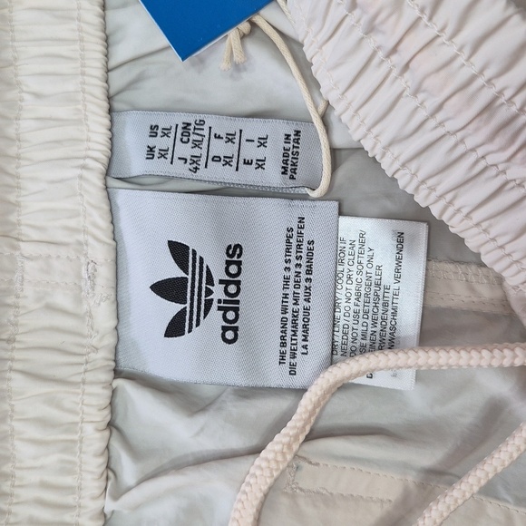 Adidas Originals Men's Sprinter Shorts - Wonder White -Extra Large - NWT Size XL - Picture 6 of 8